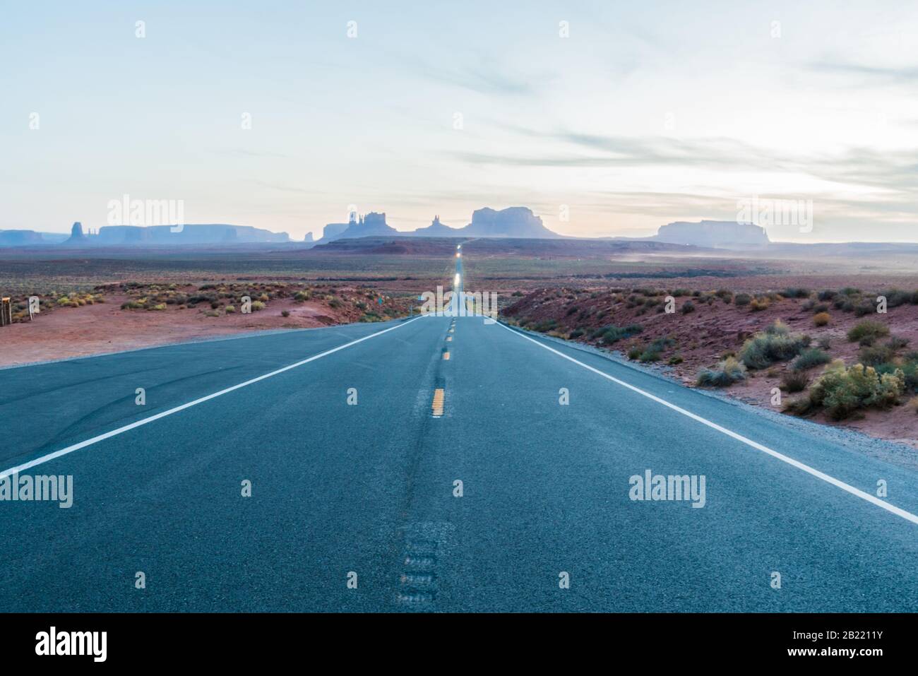 Schöner Balanced Rock am sonnigen Tag im Arches National Park Utah United States. Stockfoto