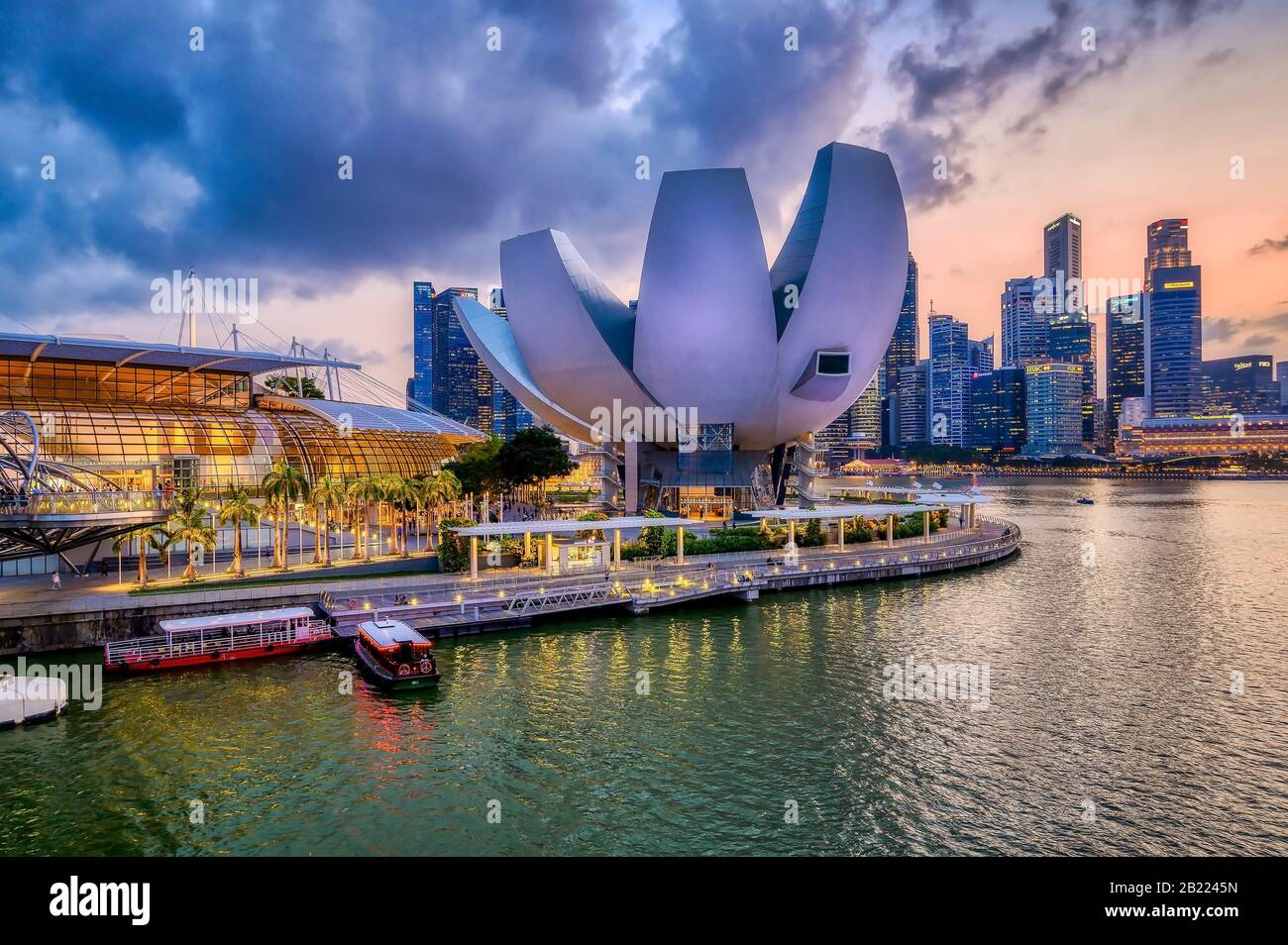 Marina Bay Sands Gebiet Stadterneuerung im Hafen von Singapur Stockfoto