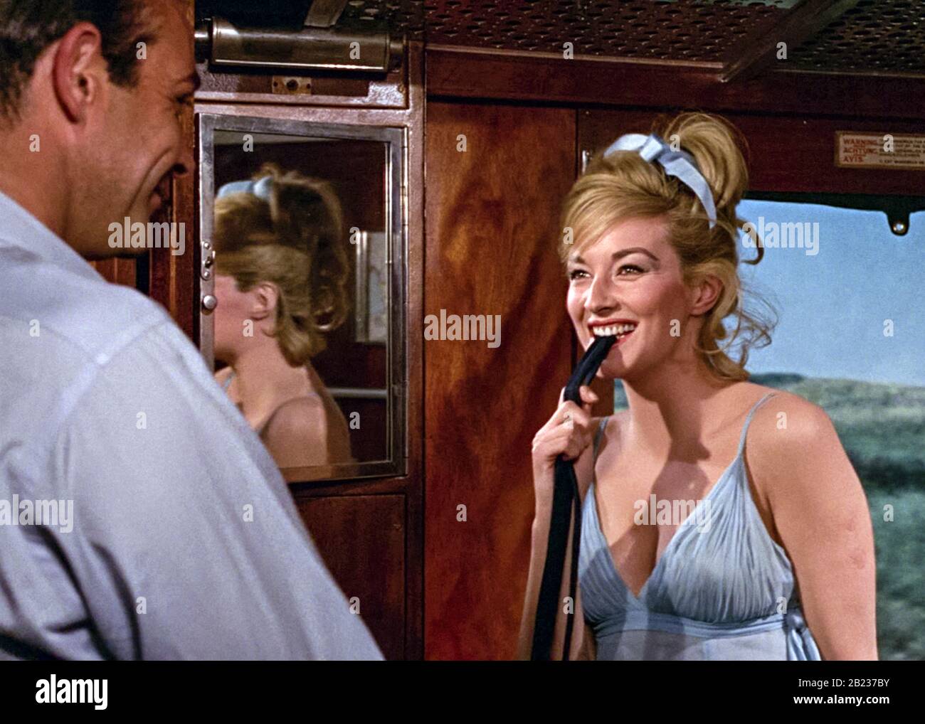 Daniela Bianchi From Russia With Love Stockfotos Und Bilder Kaufen Alamy