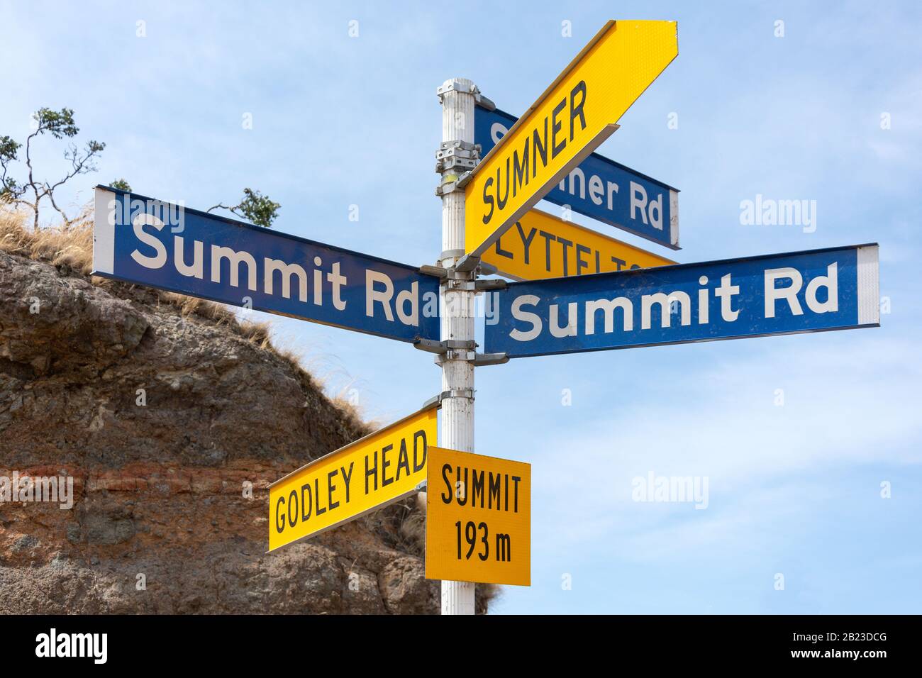 Schilderpost auf den Sumner and Summits Roads, Sumner, Christchurch, Canterbury Region, Neuseeland Stockfoto