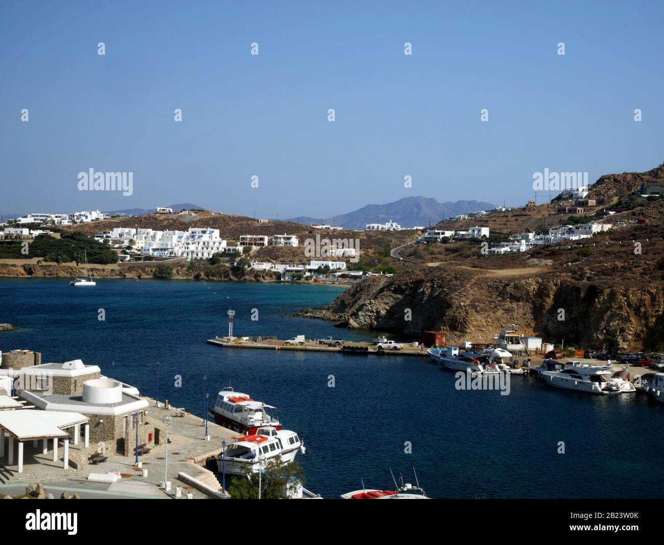 Kreuzfahrtterminal, Tourlos, Mykonos, Griechenland. Stockfoto