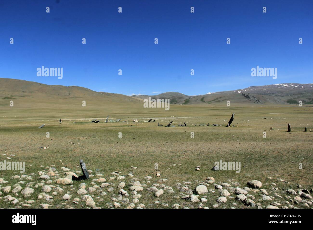 Historische mongolische Sehenswürdigkeiten, altes Grab, lieber Stein Stockfoto