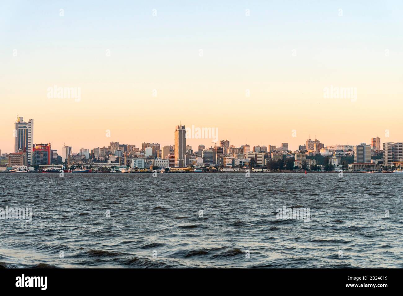 Das Stadtbild im Stadtzentrum von Maputo, die Hauptstadt Mosambiks Stockfoto