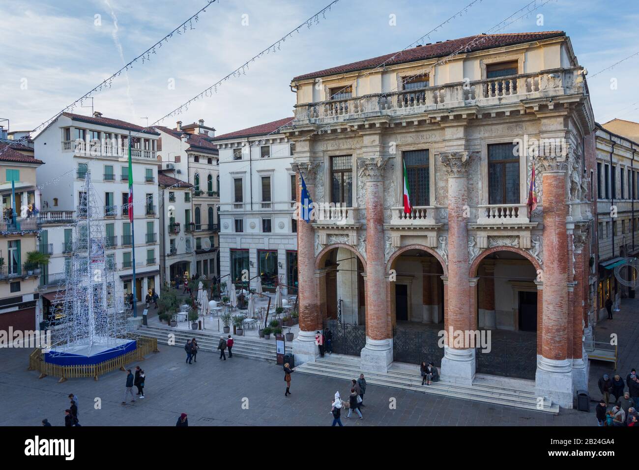 Vicenza, Italien. 26. Dezember 2016: Der Palazzo del Capitaniato, auch Loggia del Capitaniato oder Loggia Bernarda genannt, ist ein Palast von Andrea Pal Stockfoto