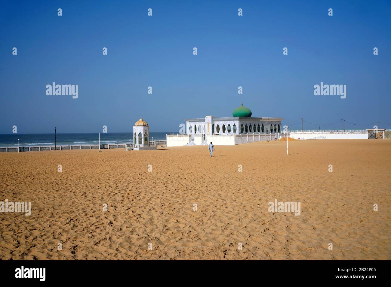 Das Layen-Mausoleum, ein Schrein für den Gründer der moslemischen Bruderschaft Layen, Yoff Beach, Dakar, Senegal Stockfoto