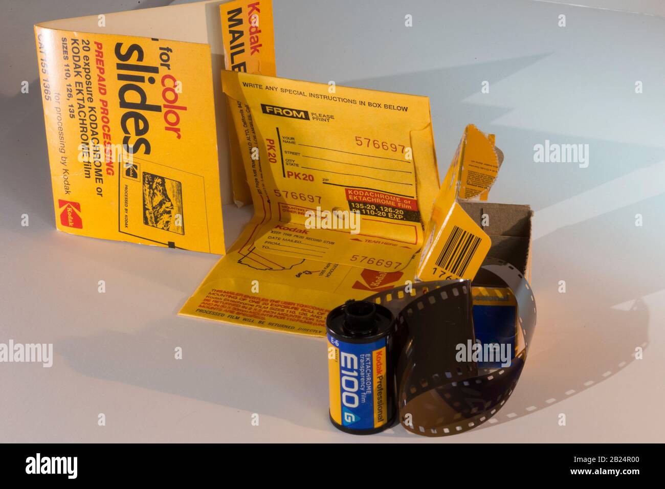 Analoger Kodak Film and Mailer, USA Stockfoto