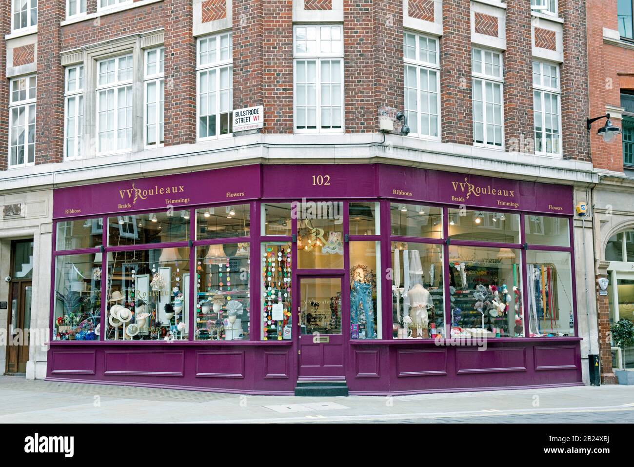 VV Rouleaux Ribbon, Kurzwarenladen, Bulstrode Street, Marylebone, City of Westminster, London, England, Großbritannien Stockfoto