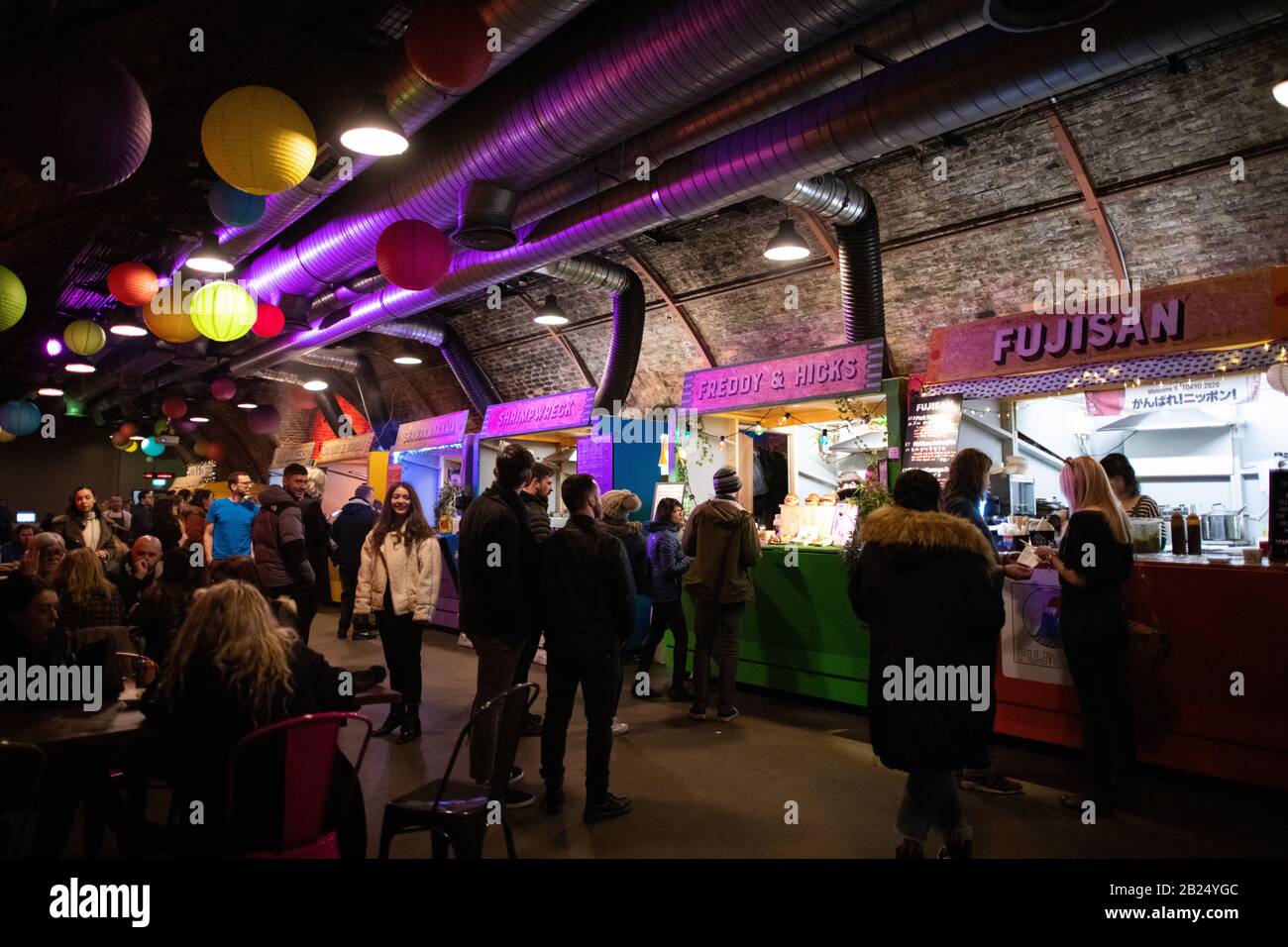 Indie Street Food-Markt in Platform at Argyle Street Arches, Glasgow, Schottland, Großbritannien Stockfoto