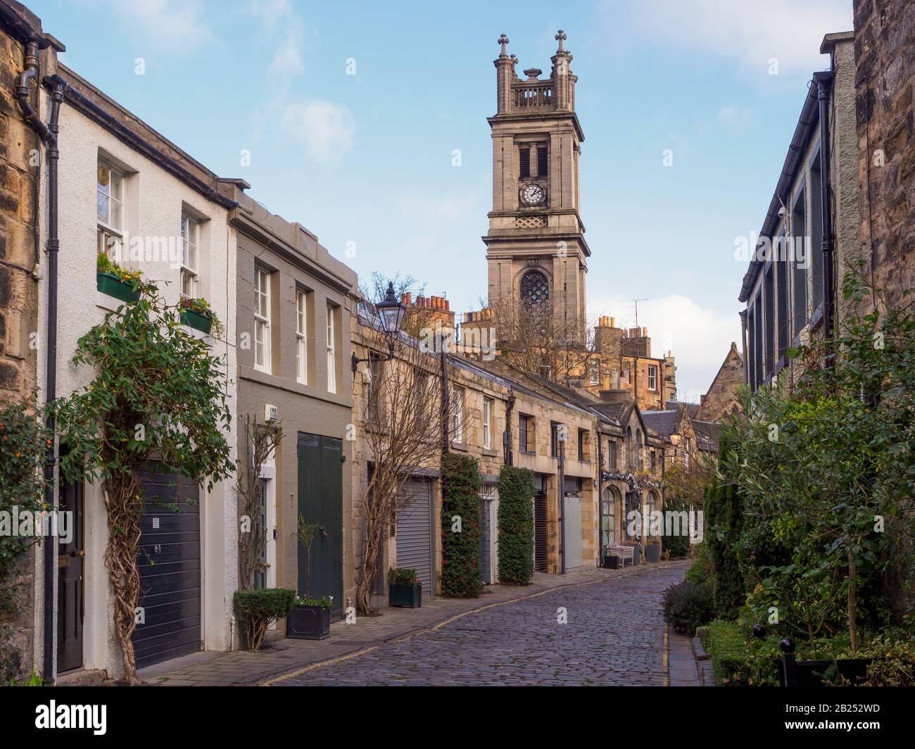Circus Lane und umgebaute Wohnhäuser in Edinburgh, Schottland. Stockfoto