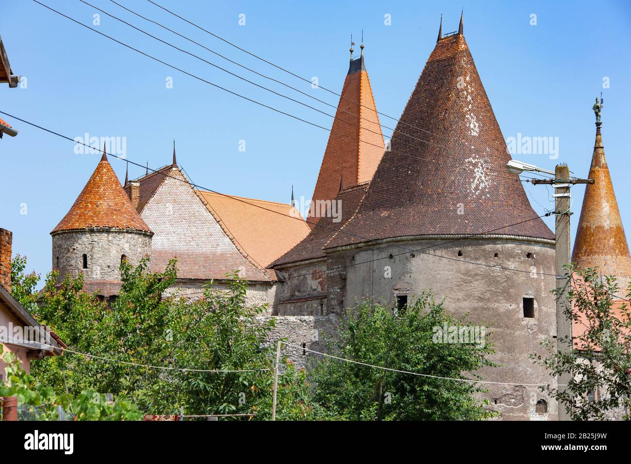 Hunedoara/Rumänien - Schloss Corvin (oder Schloss Hunyadi) eines der "Wunder von Rumänien." Großes, mittelalterlichen Gebäude der Gothic-Renaissance. Stockfoto