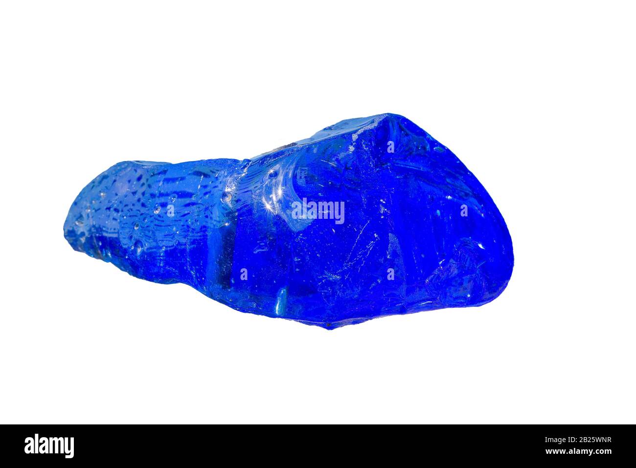 Ein zerbrochener Glasstein, der an einem Stahlkabel aufgehängt ist Stockfoto