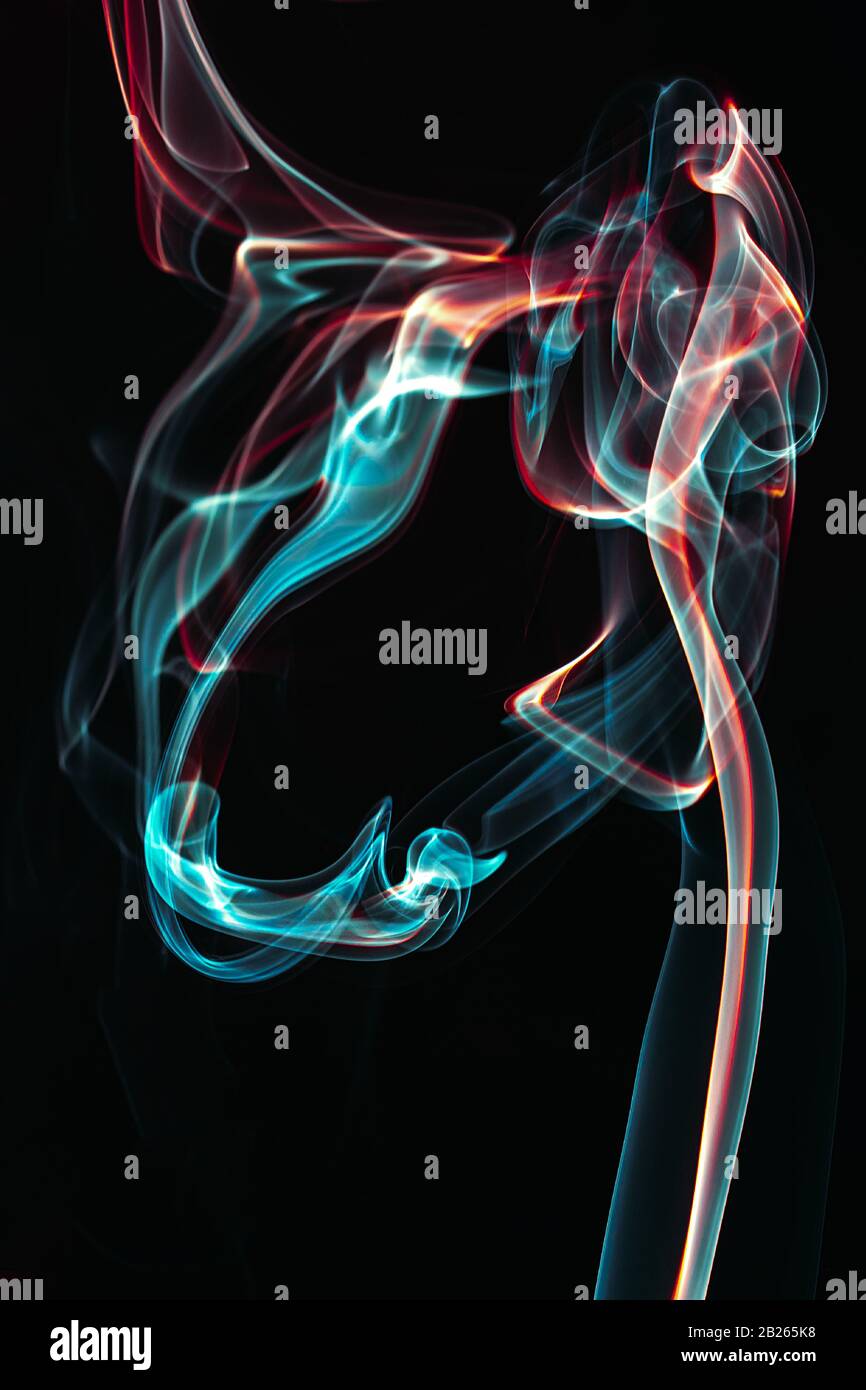 Bunte Rauchformen, dynamisches abstraktes Designbild Stockfoto