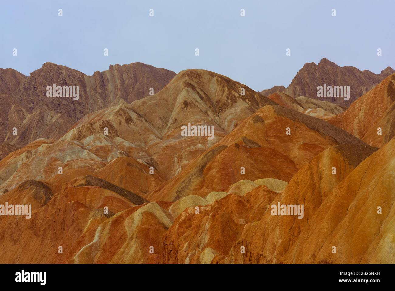 Blick auf die Rainbow Mountains im Zhangye Danxia Landform Geological Park Stockfoto