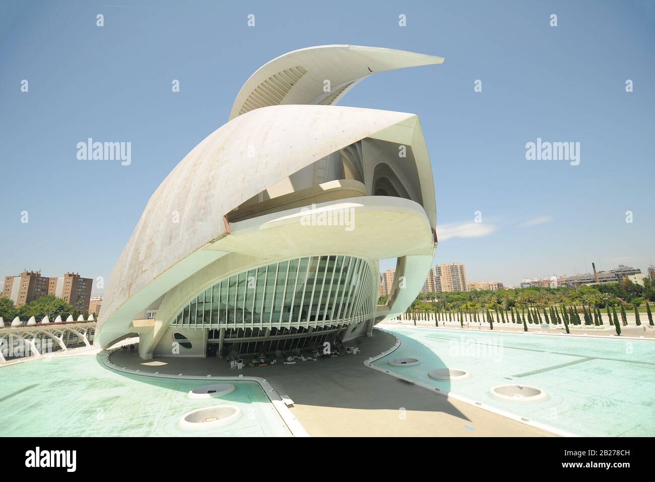 Die Ciutat de les Arts i les sciences in Valencia (Bild: © julen Pascual Gonzalez) Stockfoto