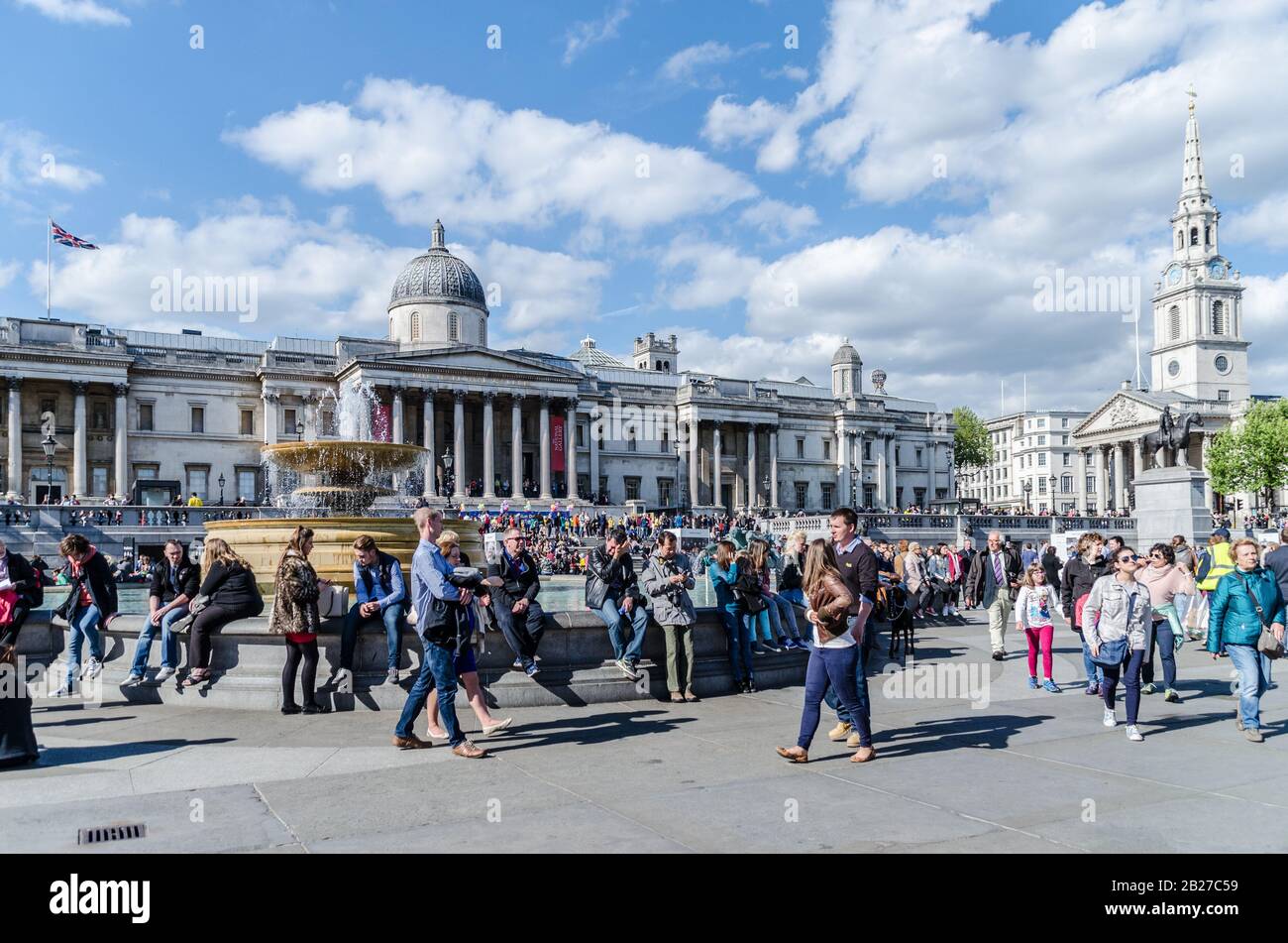 Most Happening Place trafalgar Square in London Großbritannien Stockfoto