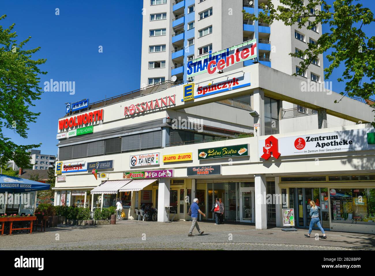 Staaken zentrum Fotos und Bildmaterial in hoher Auflösung Alamy