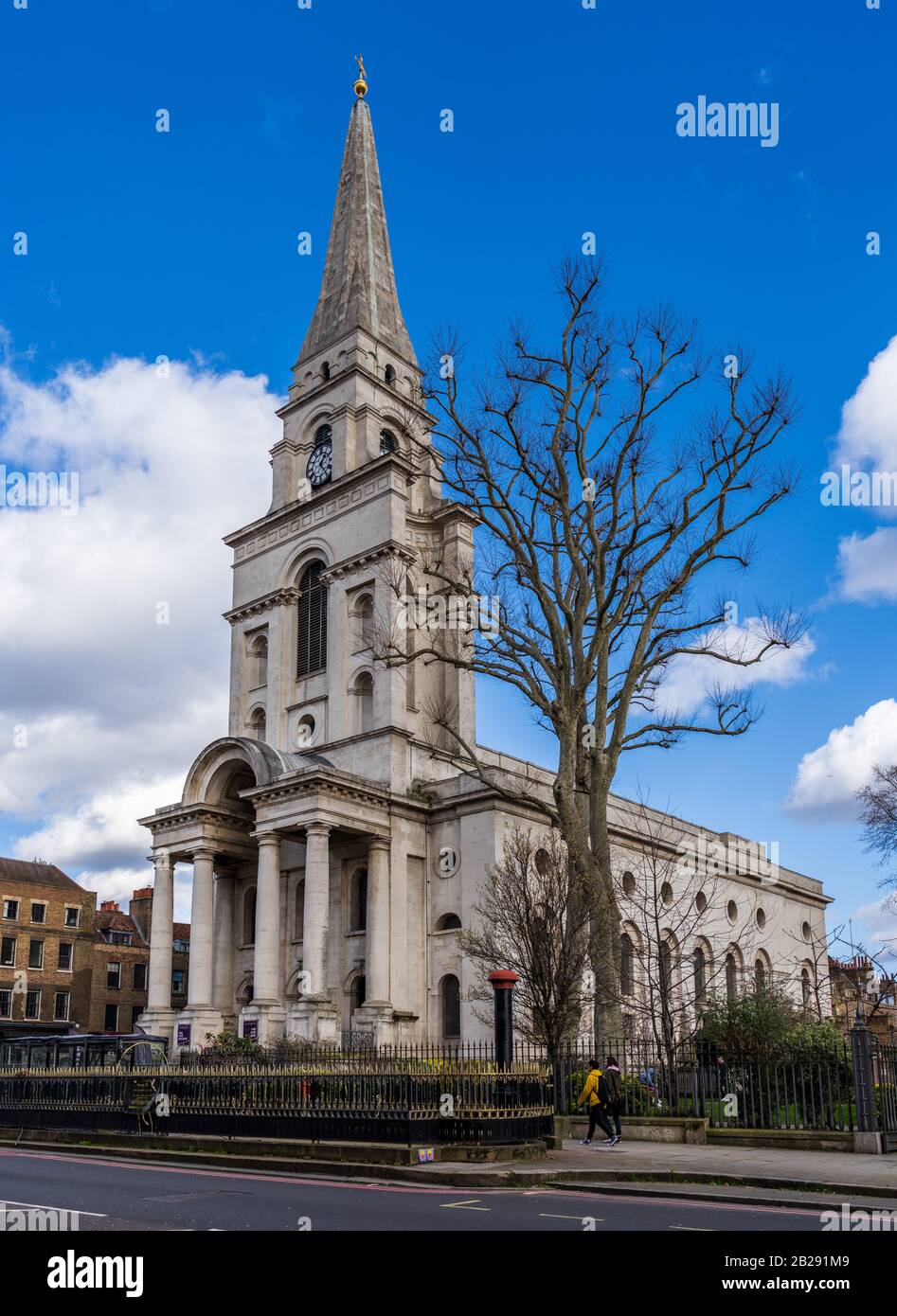 Christus Kirche Spitalfields, East London. Anglikanische Kirche zwischen 1714 und 1729 gebaut. Architekt Nicholas Hawksmoor. Stockfoto