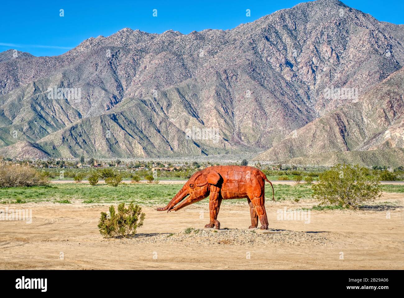 Galleta Meadows In Borrego Springs, Kalifornien, Zeigt Über 130 Große Skulpturen aus Metall mit Verschiedenen Themen WIE Desert Animals und Prehistor Stockfoto