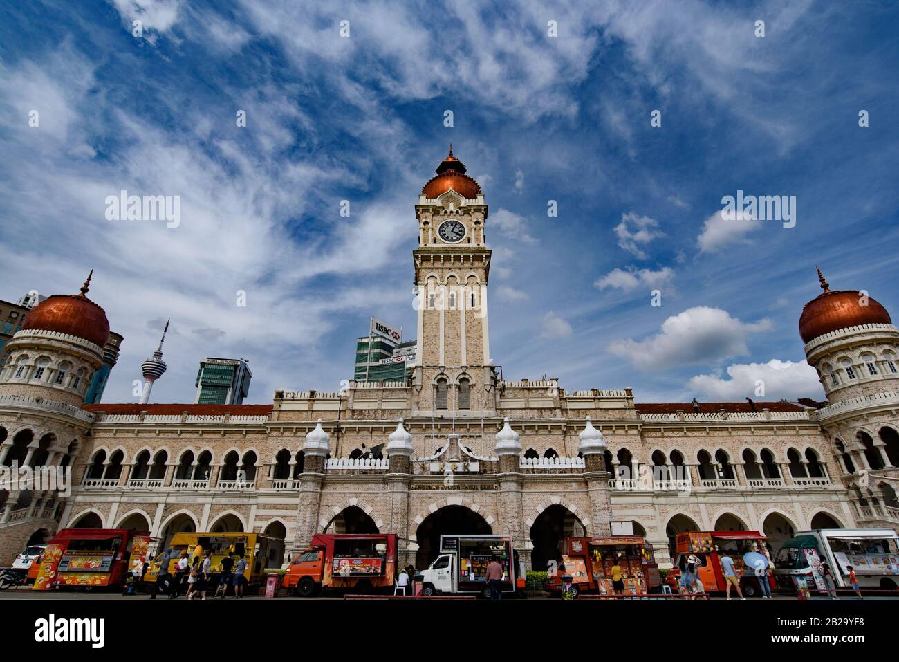 Touristen am Merdeka Square in Kuala Lumpur, Malaysia Stockfoto