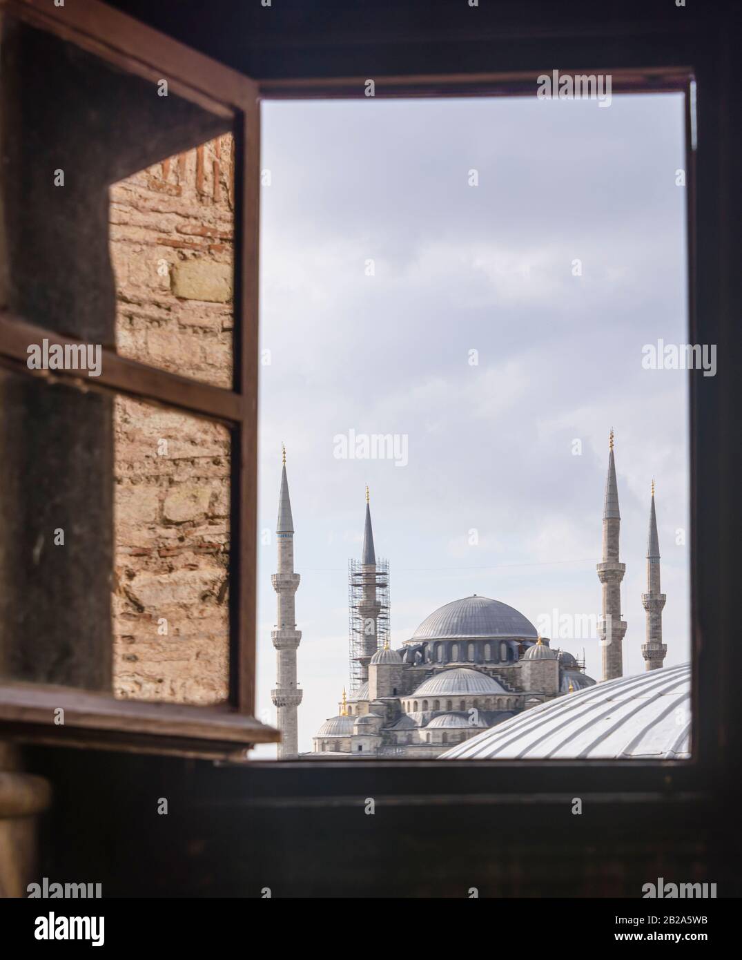 Blick auf die Blaue Moschee vom Hagia Sofia Museum, Istanbul, Türkei Stockfoto