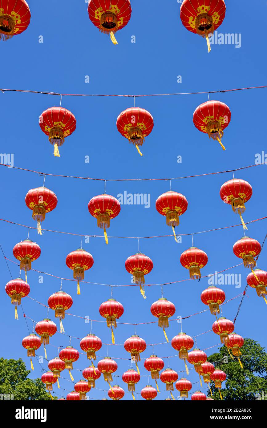 Traditionelle chinesische Laterne Dekorationen zum Feiern des chinesischen Lunar New Year, Thailand Stockfoto