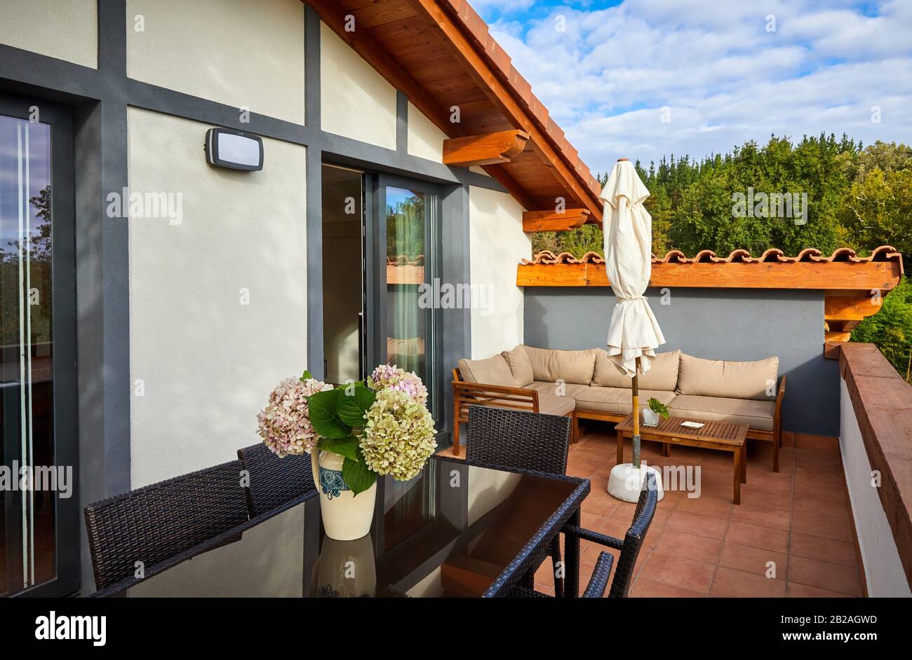 Terrasse, Wohnung im Landhaus, Deba, Gipuzkoa, Baskenland, Spanien, Europa Stockfoto