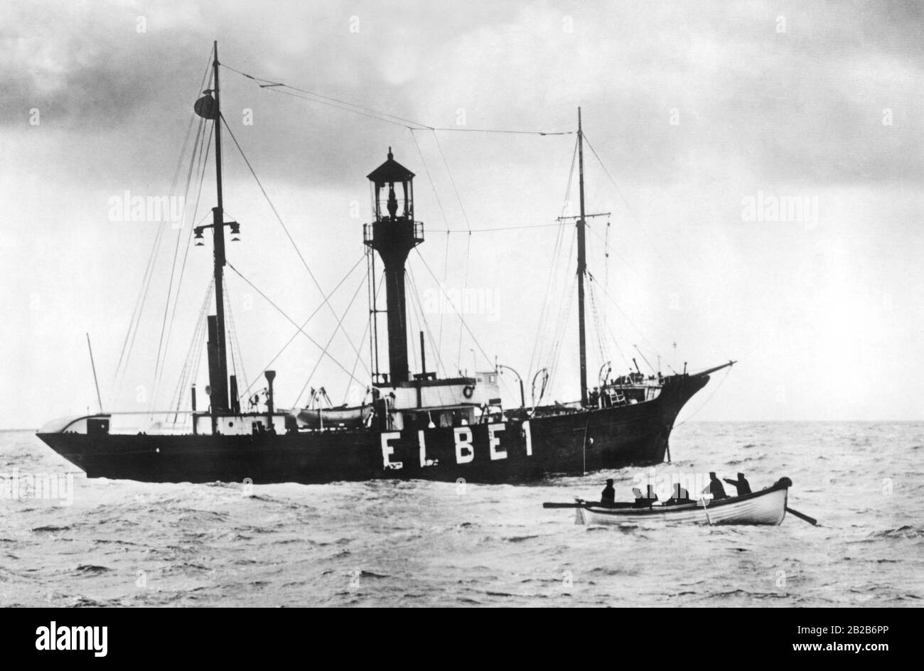 Blick auf das 1912 erbaute Feuerschiff Elbe1. Dieses Schiff sank 1936. Undatiertes Foto, ca. 1920er Jahre. Stockfoto