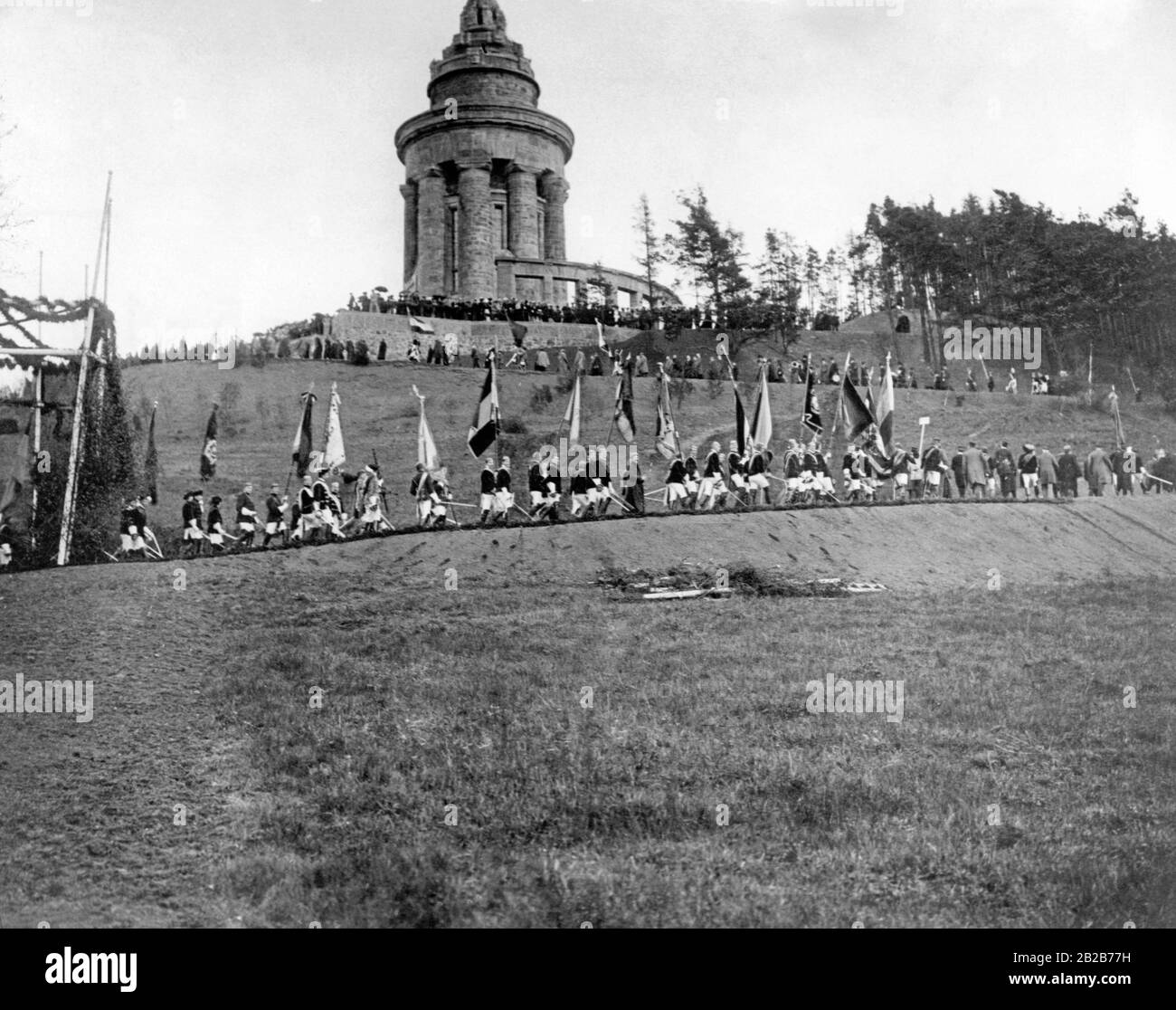 Burschenschaft Denkmal Stockfotos Und Bilder Kaufen Alamy