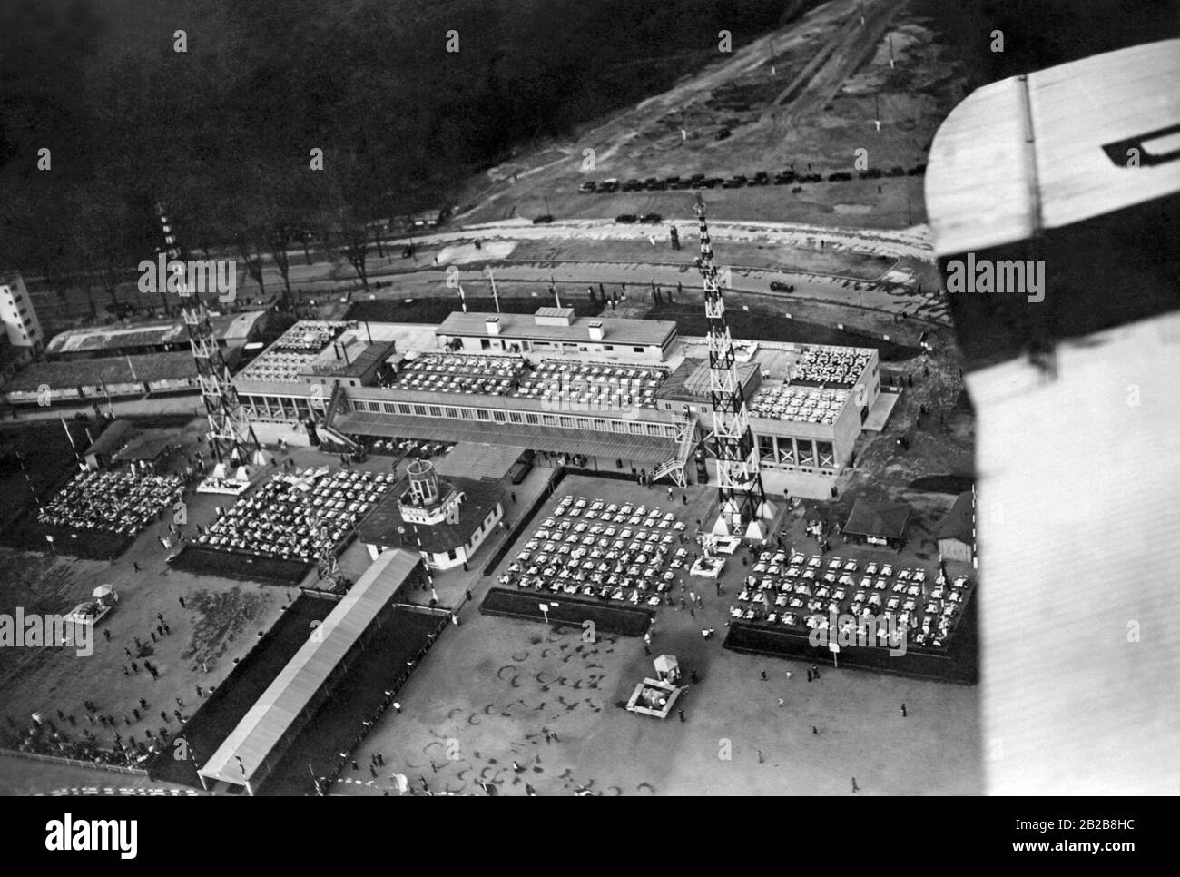 Luftbild des Flughafens Berlin-Tempelhof, wahrscheinlich 1932. Stockfoto