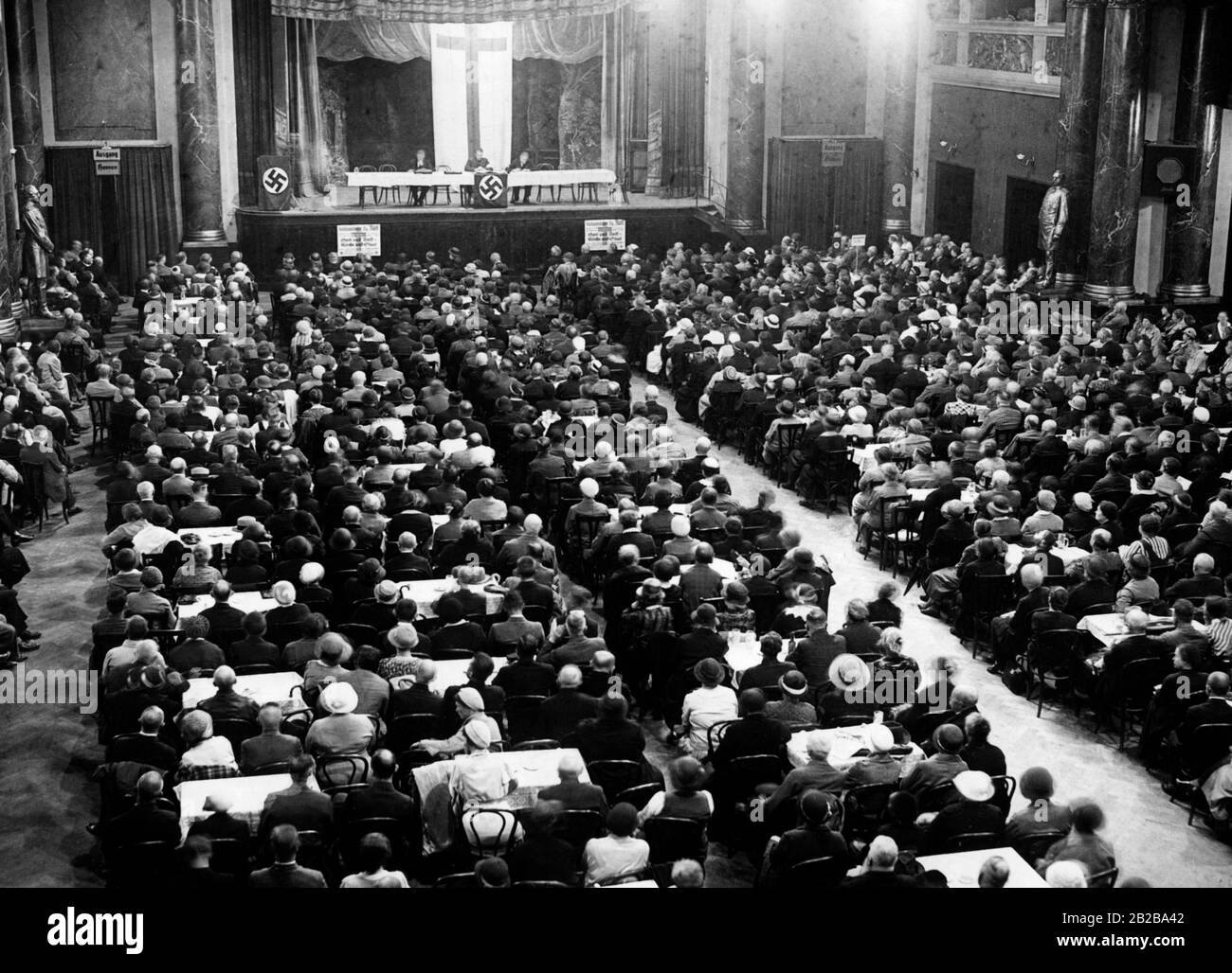 Massenversammlung der Deutschen christen am 27.06.1933 in Berlin. Stockfoto
