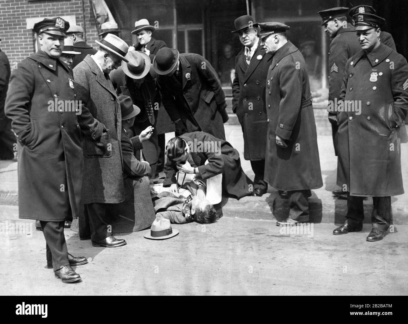 Prohibition: Bootlegger Giuseppi Perrano wurde von rivalisierenden Gangstern in New York erschossen. Stockfoto