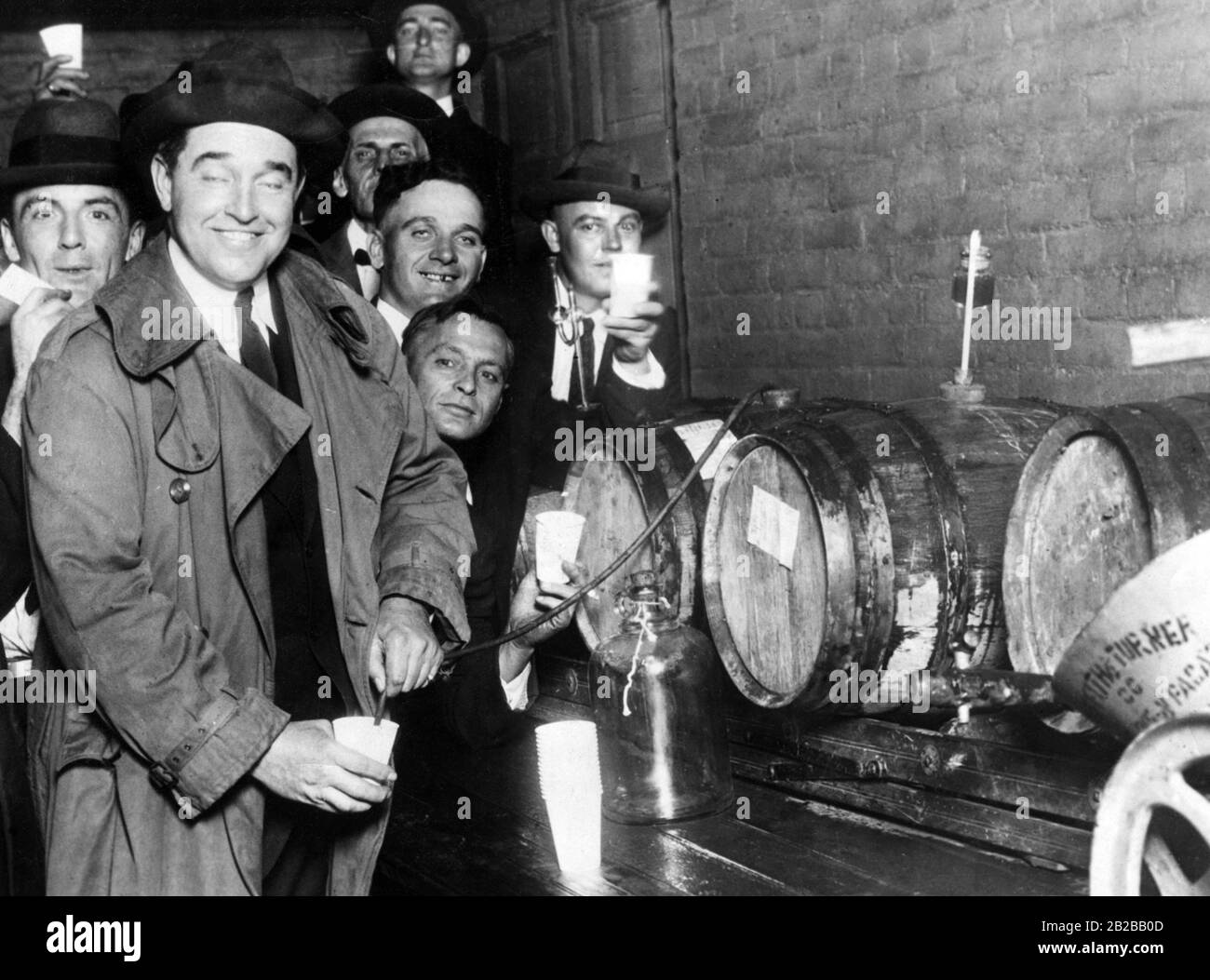Prohibition: Verkostung nach der Legalisierung von hausgemachten Wein in Amerika. Stockfoto