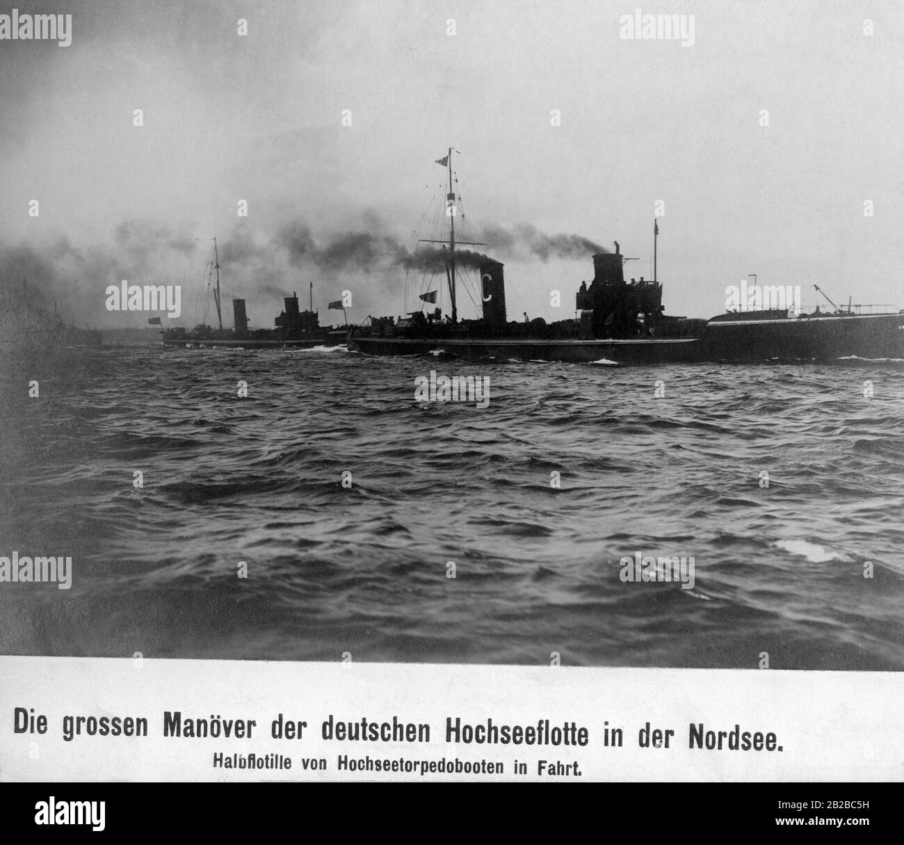 Manöver der deutschen Hochseeflotte in der Nordsee. Stockfoto