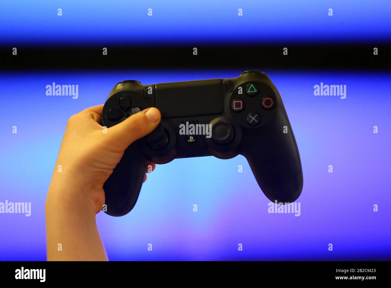 Spielkonsole PlayStation 4 Stockfoto
