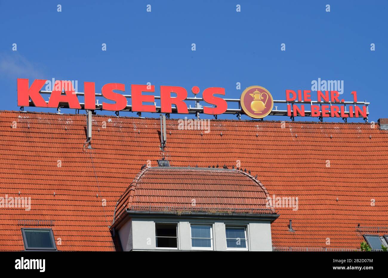 Kaiser-Werk, Theodor-Heuss-Platz, Westend, Charlottenburg, Berlin, Deutschland Stockfoto