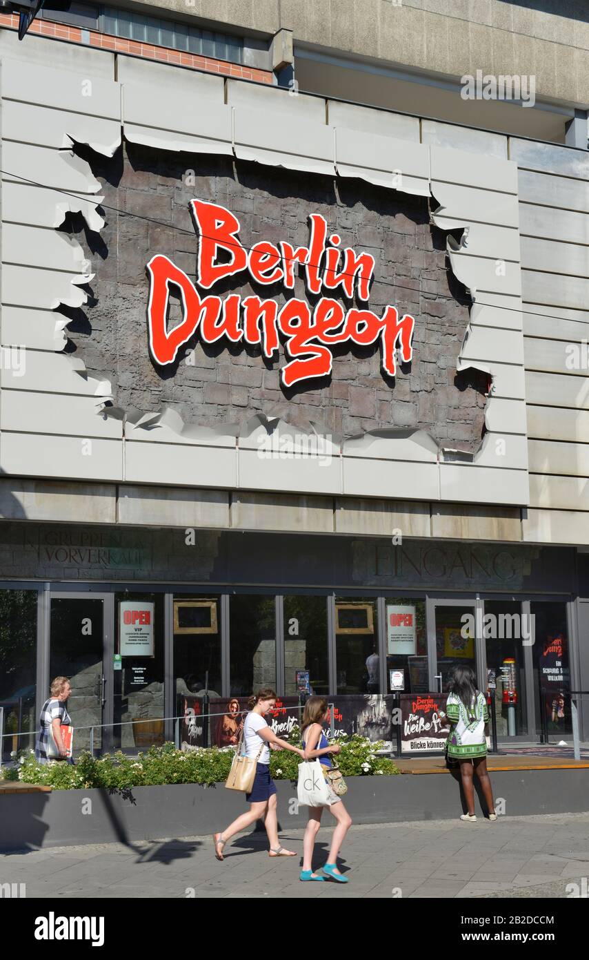 Dungeon Berlin, Spandauer Straße, Mitte, Berlin, Deutschland Stockfoto