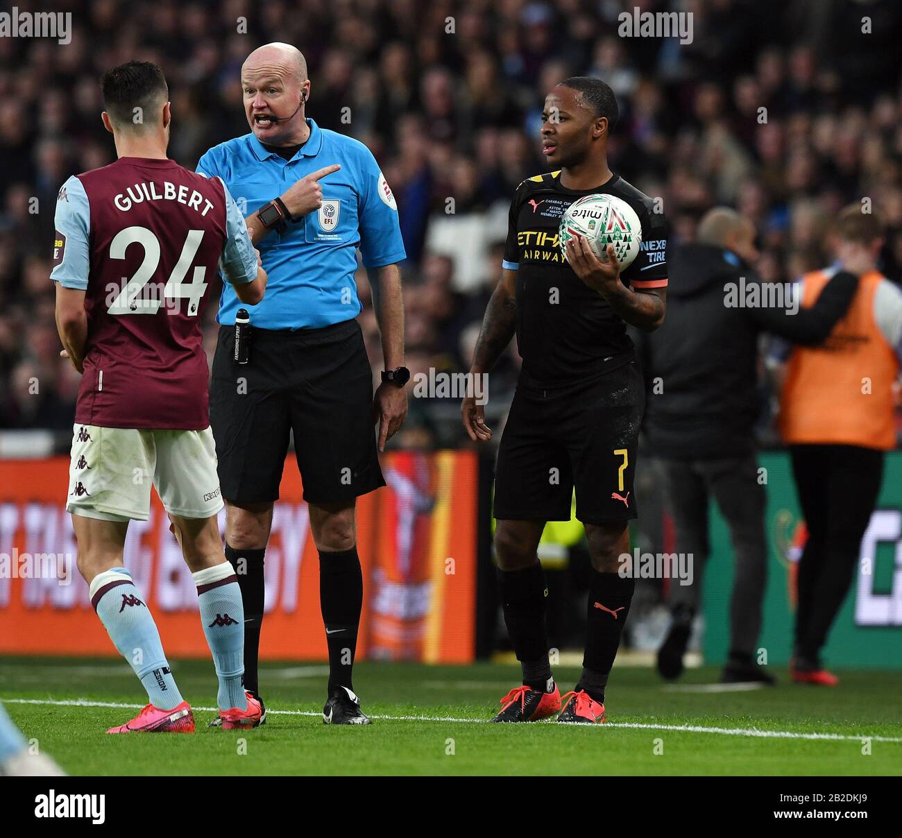 RAHEEM STERLING, FREDERIC GUILBERT, ASTON VILLA V MANCHESTER CITY FC CARABAO CUP FINALE 2020, 2020 Stockfoto