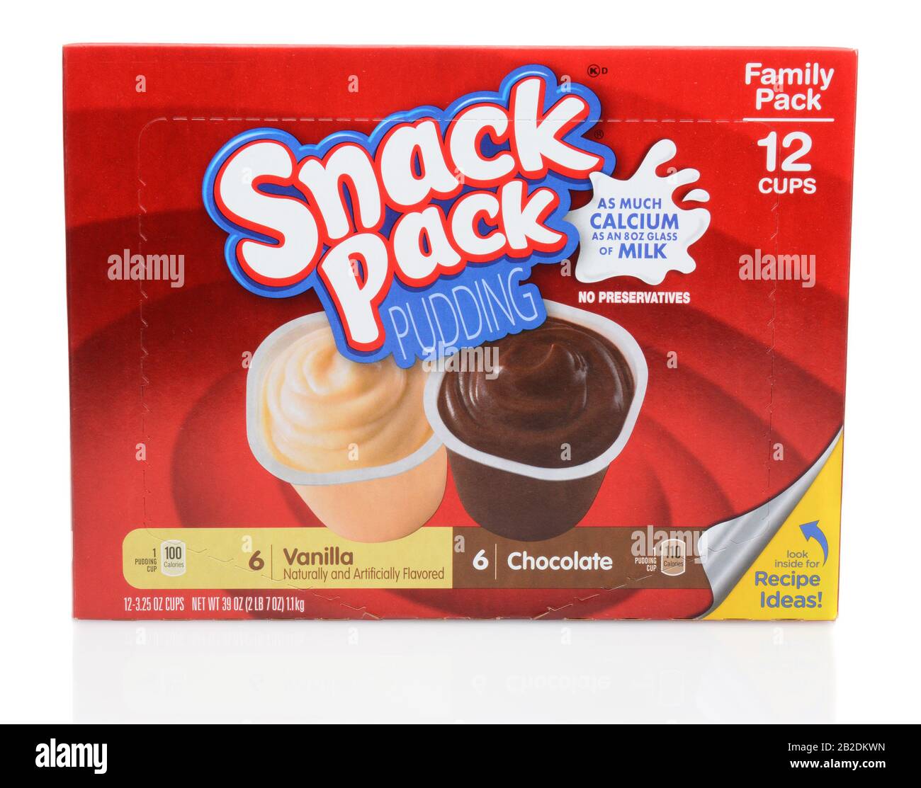 Irvine, CA - 12. SEPTEMBER 2014: Eine Schachtel Snack Pack Pudding. Snack Pack wurde 1968 als Regalpudding in Einserve-Containern eingeführt. Stockfoto