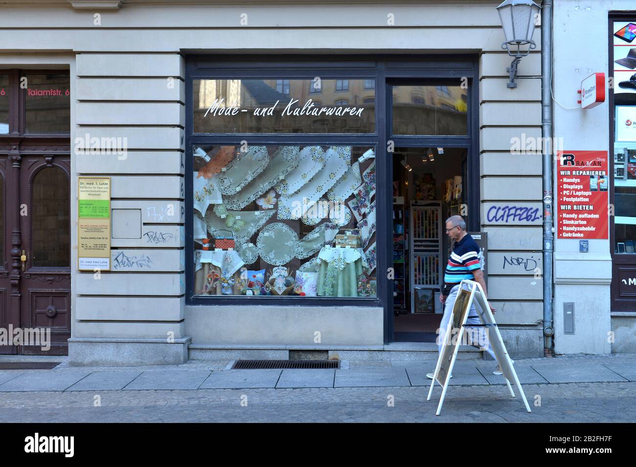 Textilhandlung, Altstadt, Halle an der Saale, Sachsen-Anhalt, Deutschland Stockfoto