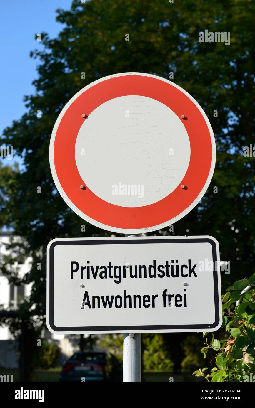 Bild Privatgrundstueck Magdeburg, Sachsen-Anhalt, Deutschland Stockfoto