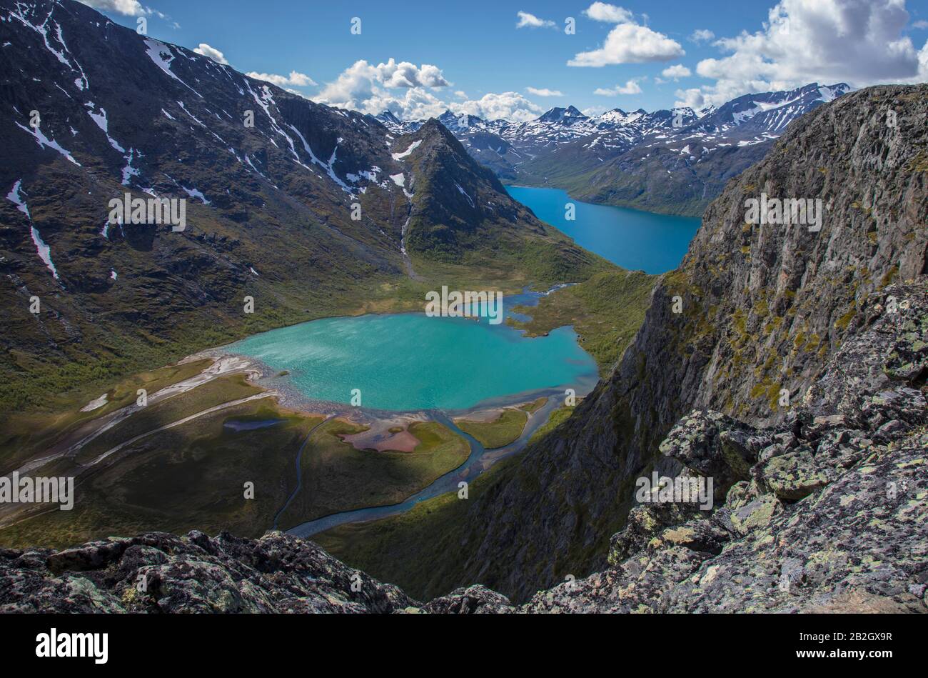 Schöne und bunte Bergwässer in Jotunheimen, Norwegen Stockfoto
