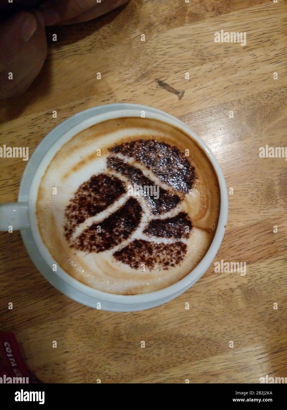 Das Kunstdesign auf Kaffeeschaum Stockfoto