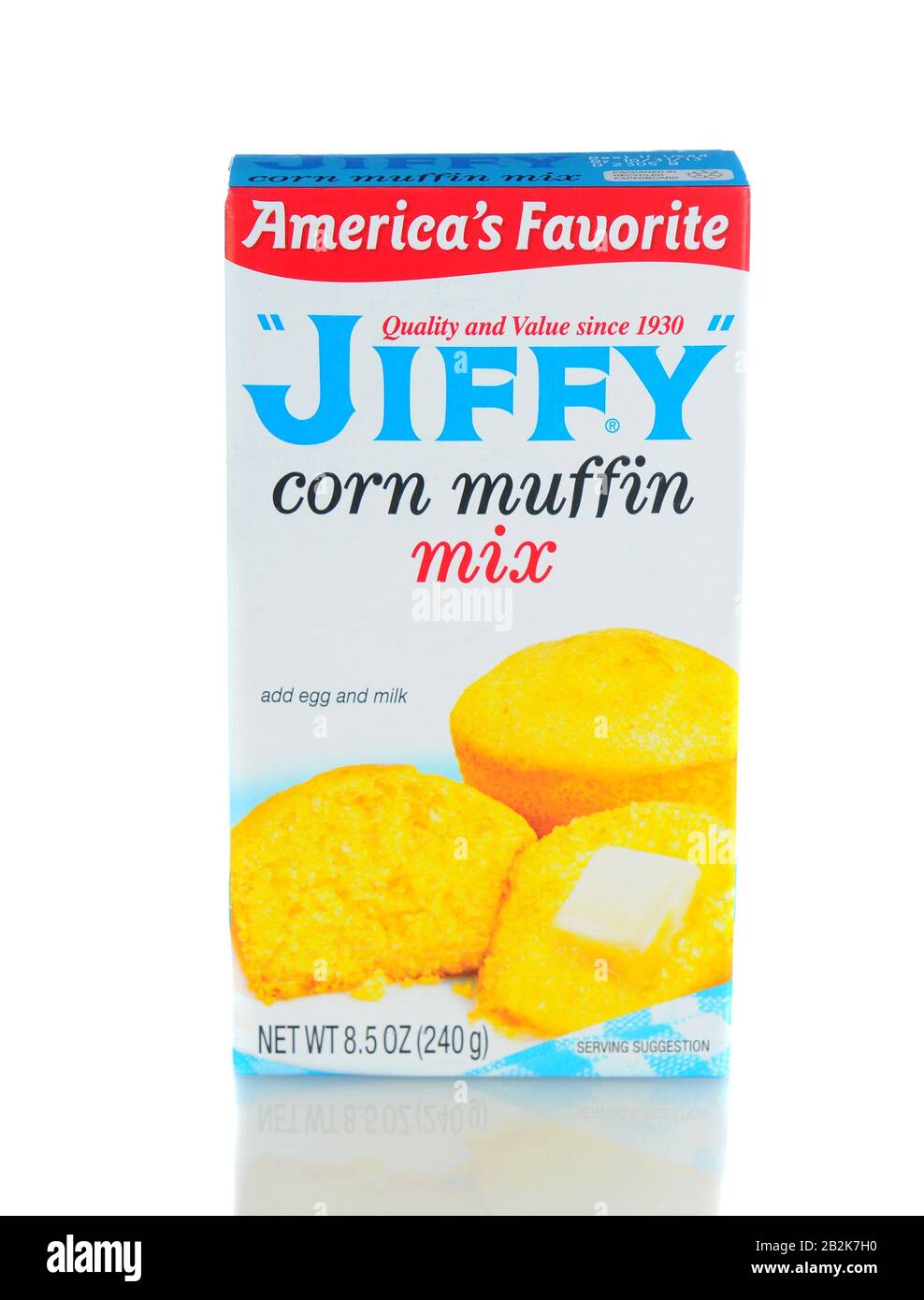 Irvine, CA - 21. Januar 2013: Eine 8,5-Unze-Schachtel von Jiffy Corn Muffin Mix. Hergestellt von der Chelsea Milling Company seit 1930. Stockfoto