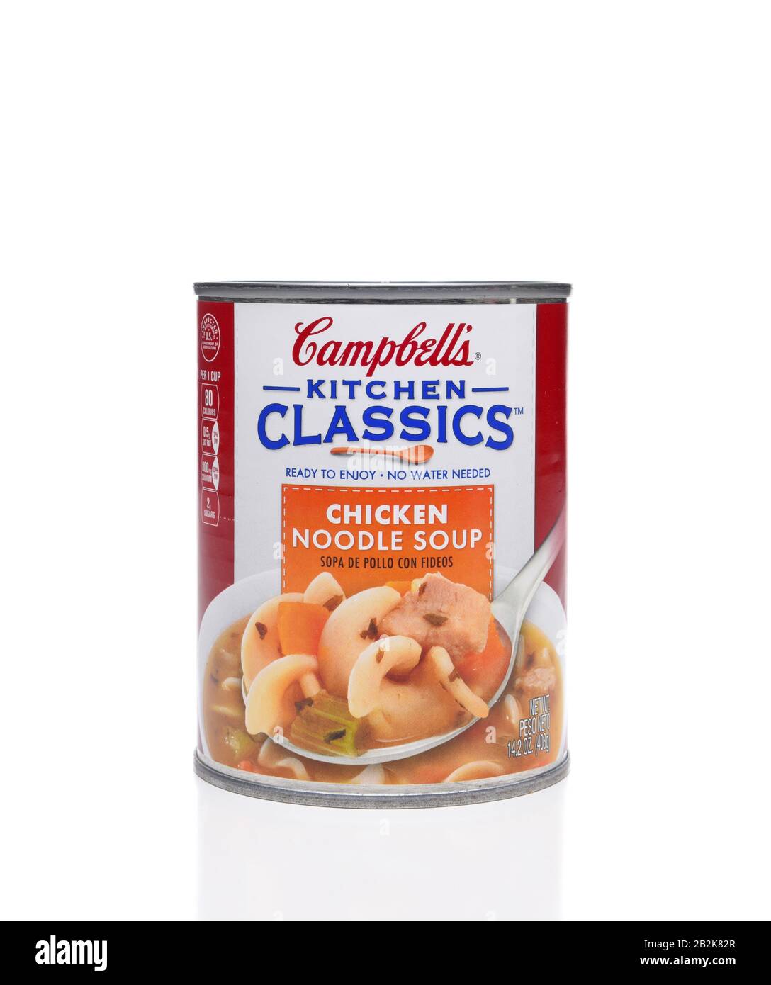 Irvine, CA - 6. AUGUST 2018: Campbells Kitchen Classics Chicken Noodle Soup. Eine nicht mehr angebotene Suppen aus Campbells. Stockfoto