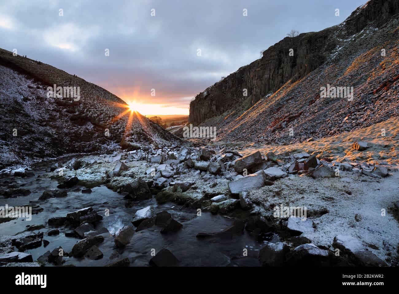 Holwick Narben bei Sunrise in Winter, Teesdale, County Durham, Großbritannien Stockfoto