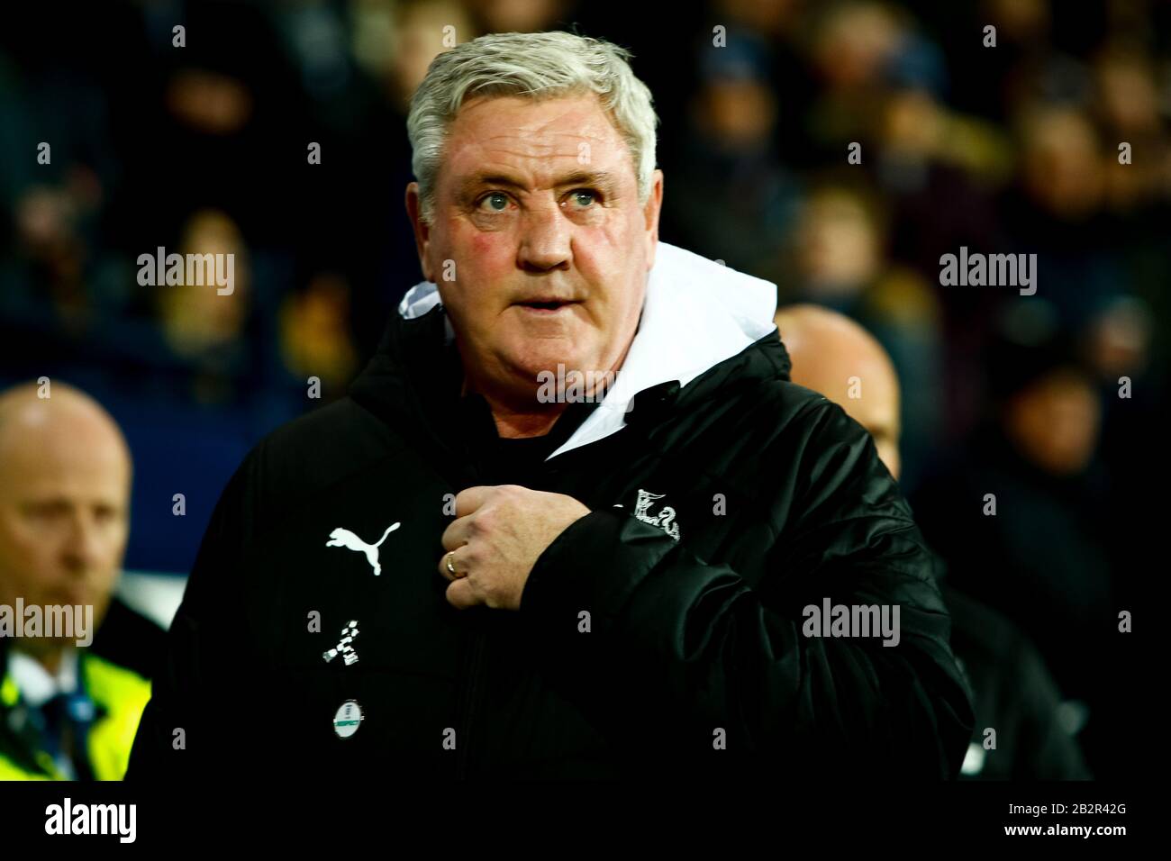 März 2020; The Hawthorns, West Bromwich, West Midlands, England; English FA Cup Football, West Bromwich Albion versus Newcastle United; Newcastle United Manager Steve Bruce Stockfoto