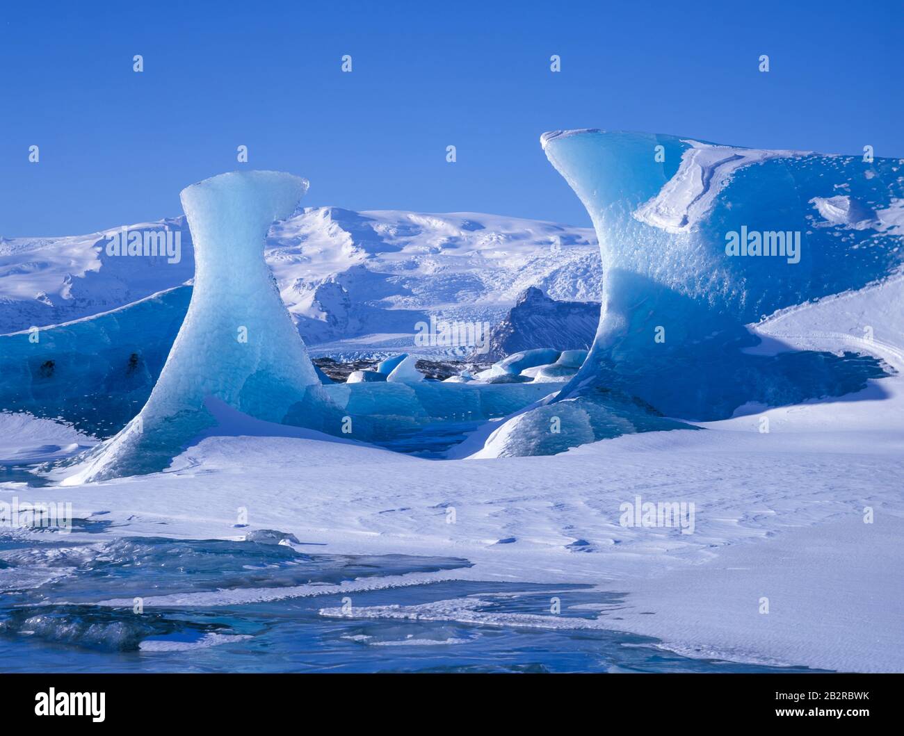Gletscherlagune Joekulsarlon, vollständig im Winter 2002 eingefroren, historischen Foto, Bausteine der Eisbedeckung der Lagune, Island Stockfoto