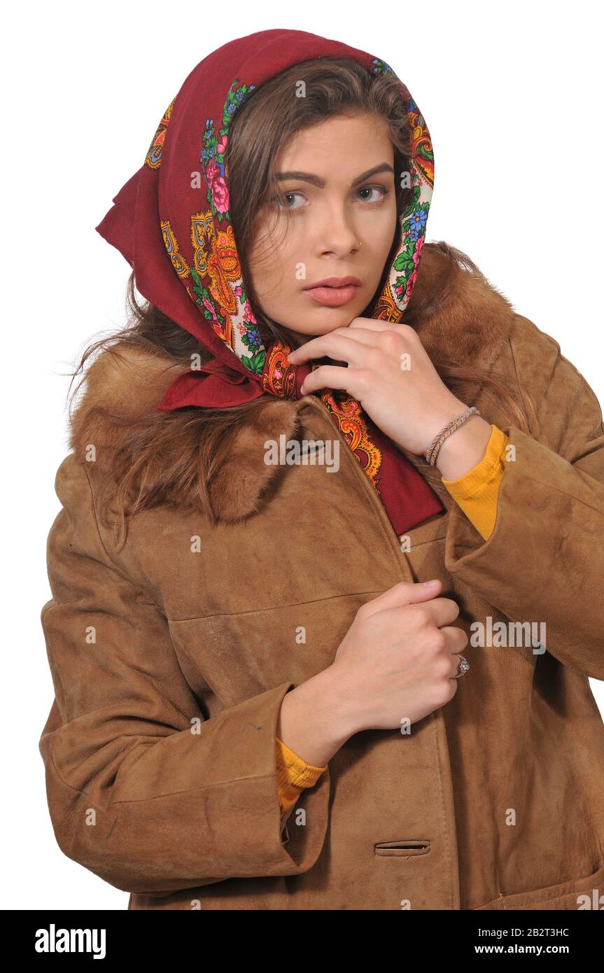 Russische Frau trägt einen traditionellen Kopftuch Stockfotografie - Alamy