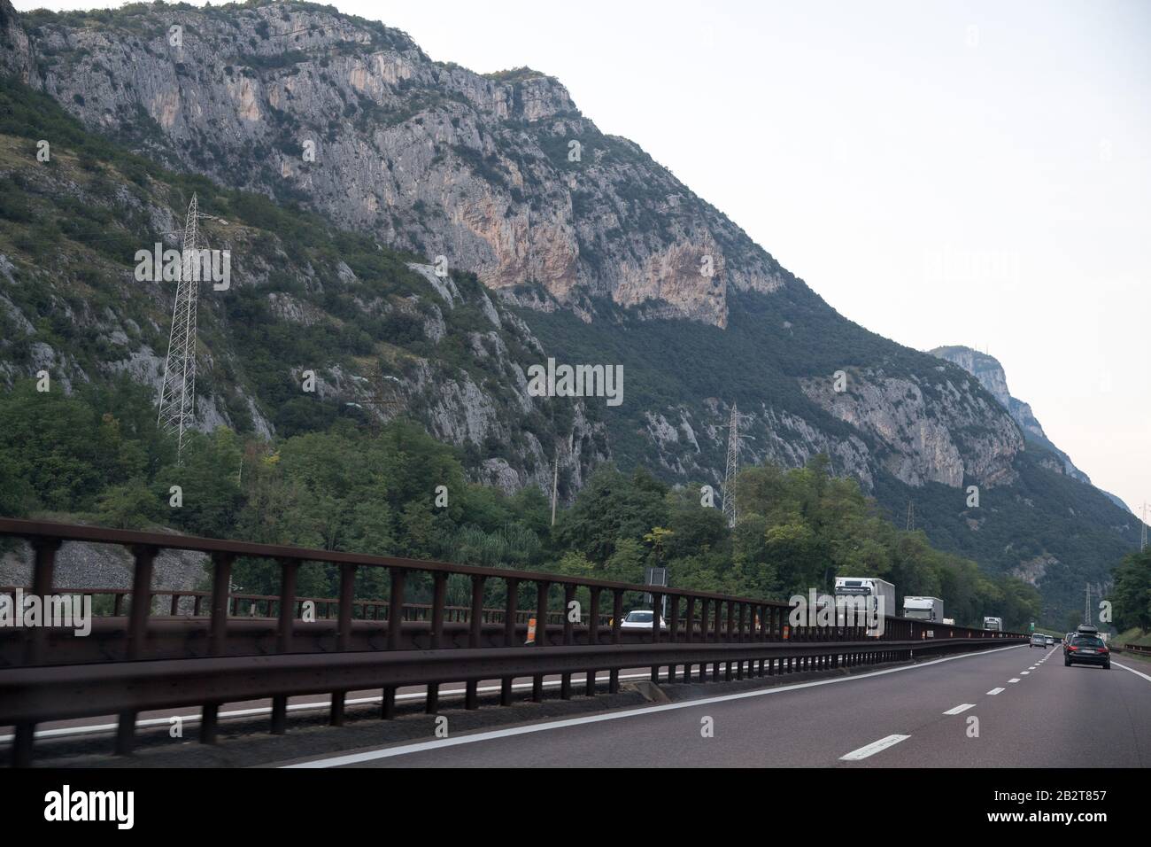 Fine autostrada Fotos und Bildmaterial in hoher Auflösung Alamy