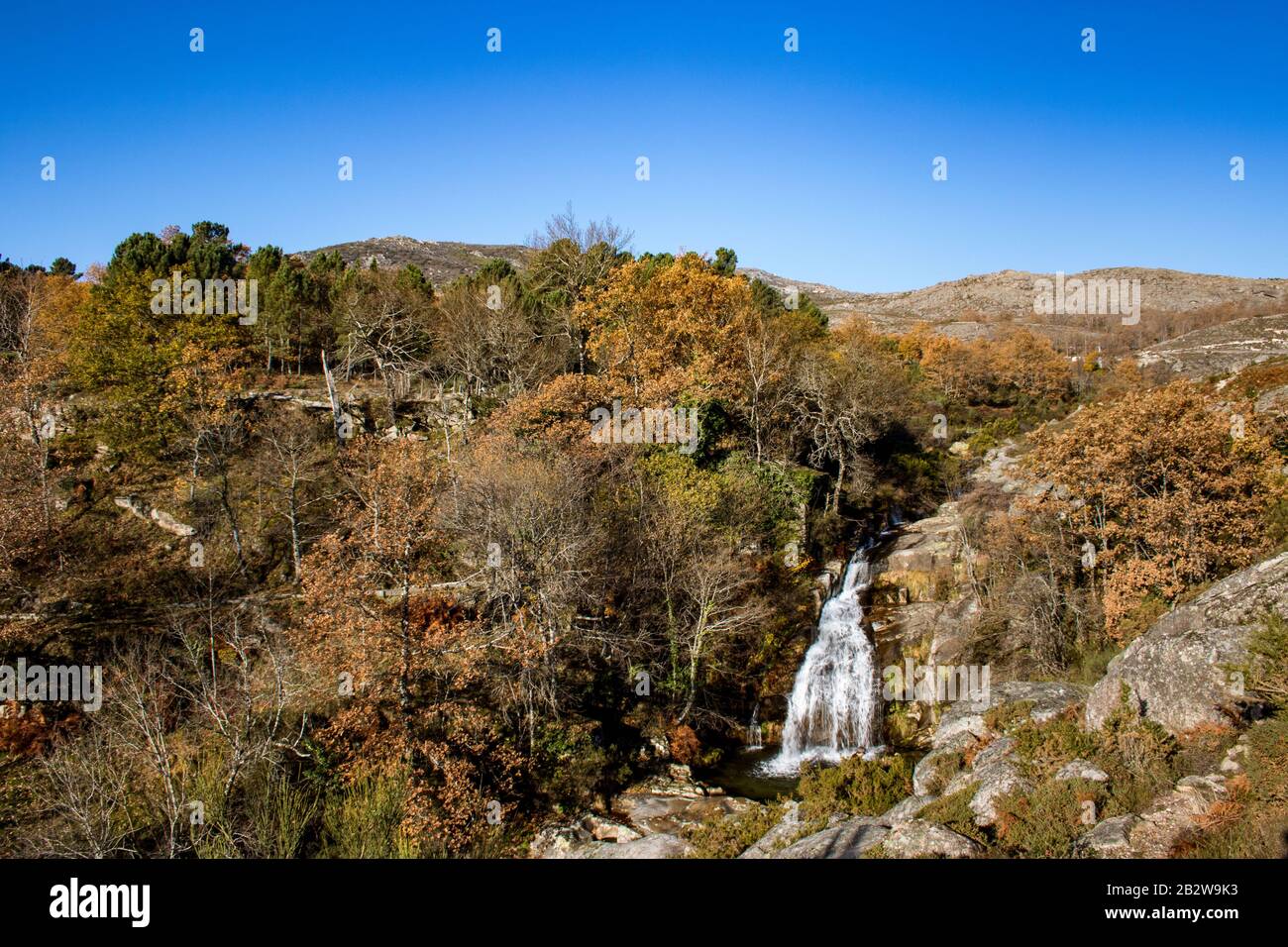 Wasserfall von Agarez in Serra do Alvão (Portugal) Stockfoto